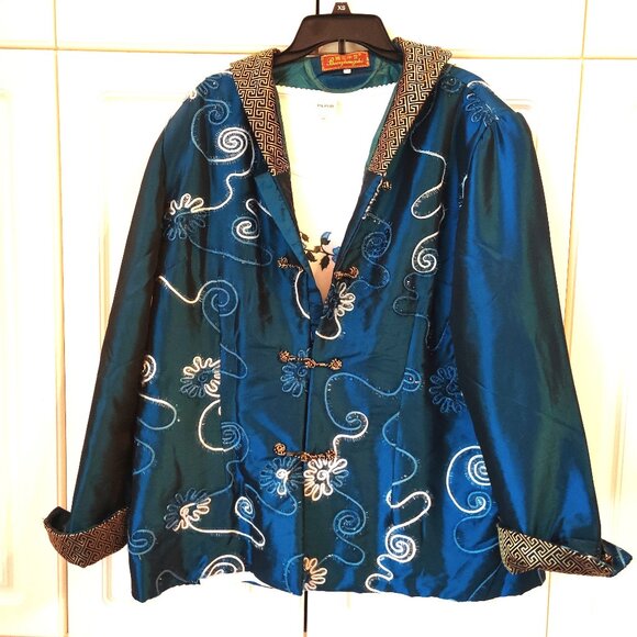Asian Style Blue/Gold Floral Women's Blazer with embroidered top, Size 2XL - Picture 1 of 5